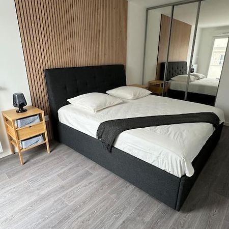 Appartement 3 Pieces, Au Pied De Toute Commodite 샹피니 쉬르 마른 외부 사진